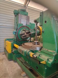 TOS FO 16 Vertical Gear Hobbing Machine – Year 1972