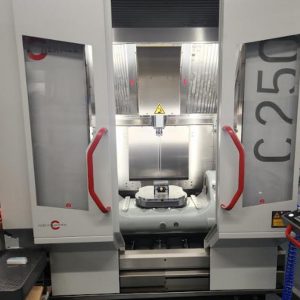 Hermle C250U - Year 2023