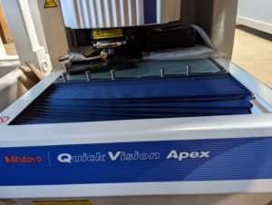 Mitutoyo QV-X302P11-C Quick Vision Apex CNC Measuring Machine – Year 2010