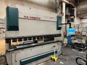 Salvagnini PBS 10S/3000 Press Brake 115 Ton – Year 2002
