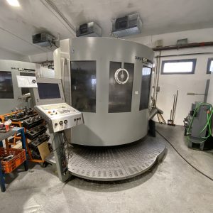 DMG DMU 100T - Year 2002