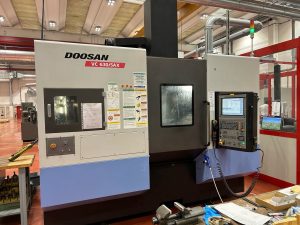 DOOSAN VC 630 5AX – Year 2011