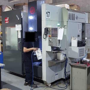 Haas UMC 750SS CNC 5-Axis Machining Center - Year 2018