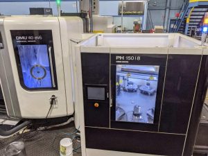 DMG Mori DECKEL MAHO DMU 40 eVo Linear with PH 150 I 8 Pallet Handling System – Year 2014