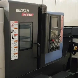 DOOSAN Lynx 220 LSYC CNC Turning Center - Year 2014