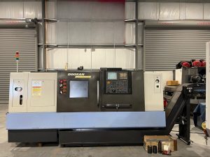 DOOSAN PUMA 280L CNC Turning Center – Year 2008