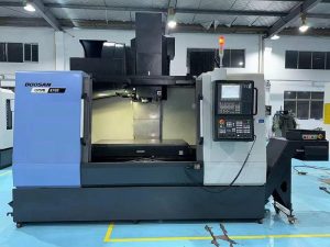 DOOSAN DNM 6700 CNC Vertical Machining Center – Year 2020