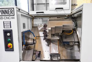 Spinner SB/C-MC-V3 CNC Lathe – Year 2012