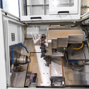 Spinner SB/C-MC-V3 CNC Lathe - Year 2012