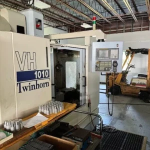 TWINHORN VH-1010 CNC Vertical Machining Center - Year 2003