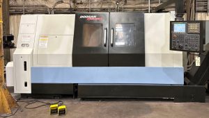 DOOSAN PUMA 400M CNC Lathe – Year 2012