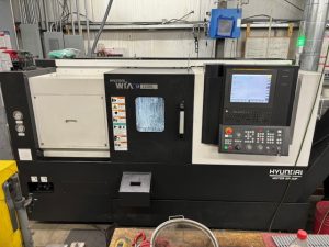 HYUNDA WIA SE2200L CNC Compact Turning Center – Year 2022
