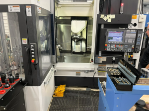 OKUMA MULTUS B250II-1SW/750 ARMROID A201 Robot 3-Jaw built-in robot packaged - Year 2022