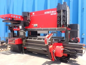 Amada ASTRO II HDS-1030NTR CNC Press Brake 100 Ton – Year 2014