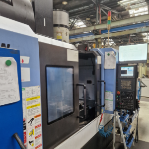 Doosan DNM 650 CNC Vertical Machining Center - Year 2013