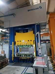 SCHULER HPX-400-2.5X1.3 Hydraulic Press 400 Ton – Year 2017
