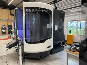 DMG DMU 75 monoblock CNC 5-Axis Vertical Machining Center – Year 2014