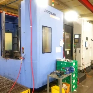 DOOSAN HP 6300 CNC Horizontal Machining Center with Pallet Changer - Year 2008