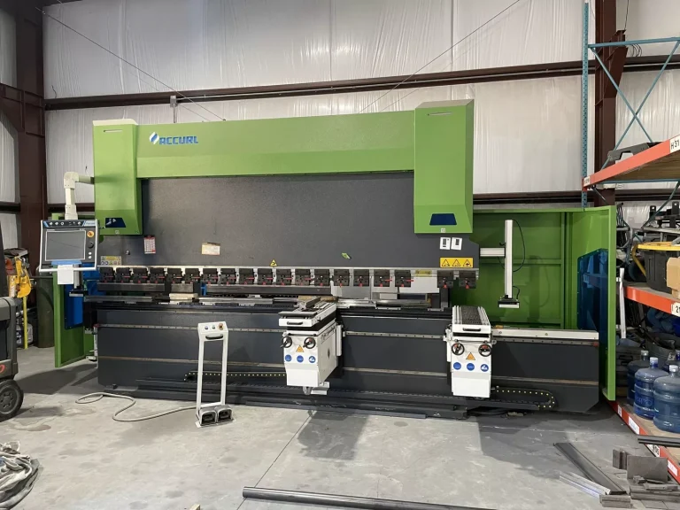 What Do Buyers Look for Before Investing in a Pre-Owned, Used, Secondhand, Surplus CNC Equipment Before Purchase Accurl Genius Pro B40220 CNC Press Brake 242 Tonnes 6 + 1 Axis made in China