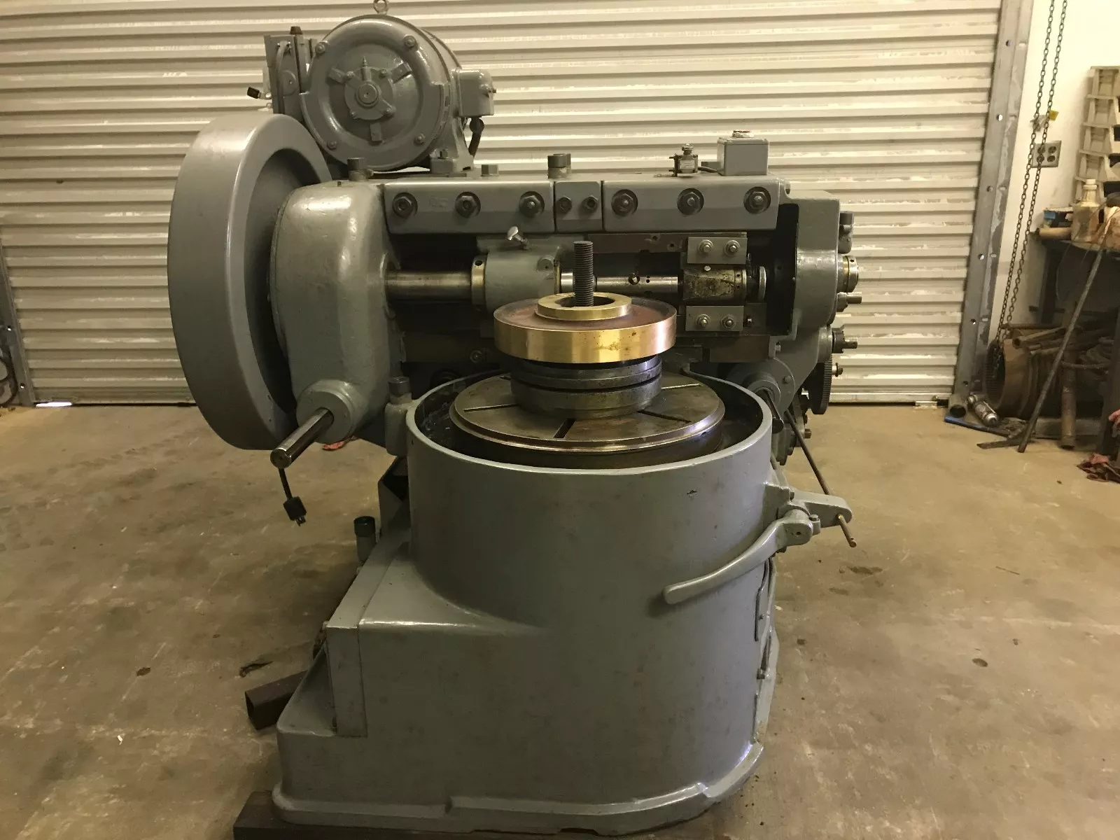 What is Worm Gear FlyTool Machine?