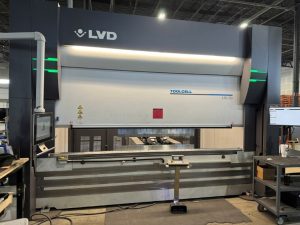 LVD ToolCell 135/30 Hydraulic Press Brake 135 Ton – Year 2022