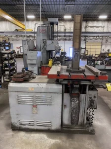 MITTS & MERRILL 6 HYD Hydraulic Keyseater 3×30 Inch Capacity – Year 1961