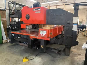 Amada Coma 567 CNC Turret Punch 50 Tonnes – Year 1983