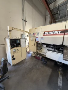 LVD Strippit FC1250S Turret Punch