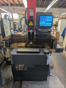 SEVEN METAL Corp. CNC 35Z2+50D Small Hole EDM Machine – Year 2020