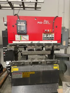 Amada RG-351 Press Brake