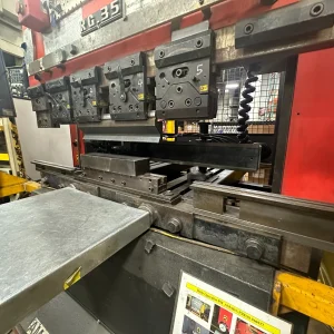 Amada RG 35S Hydraulic Press Brake 35 Ton - Year 1993