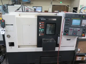 Hyundai Wia E160A CNC Lathe with LNS ECO LOAD S2 Bar feeder – Year 2015