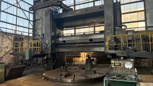 Kolomna Heavy Duty Double Column Vertical Lathe Boring Machine 5 Meters – Year 1965