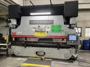 Cincinnati Maxform 230MX x 12 FT CNC Press Brake 8-Axis – 230 Ton – Year 2008
