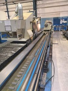 METEX Group GmbH SAXW 1250×8000 CNC Roll Grinding Machine 8 Meters – Year 2005