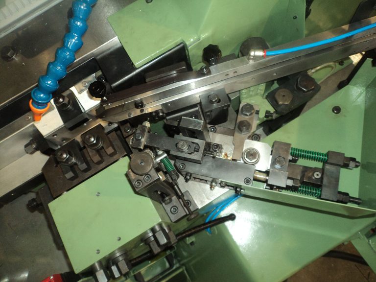 What Industry Experts Recommend Before Purchasing a Pre-Owned / Second-Hand / used E.W. MENN GW63 Thread Roller Machine?