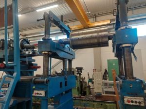 Schenck HU 9 T Horizontal Balancing Machine 50 Ton with CAB 690 H Measuring Unit