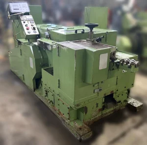 CARLO SALVI RF 550 Cold Header Rivet Production Machine – Year 1988
