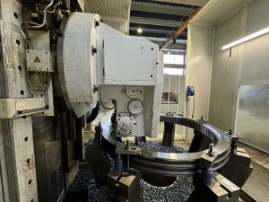 LIEBHERR L 3002 CNC Gear Hobbing Machine – Retrofitted 2006