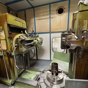 PFAUTER PE 1503/1800 B CNC Gear Vertical Hobbing Machine - Year 1983