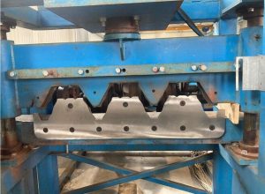 Profiling Machine T93 for Trapezoidal Profiling Sheet Metal – Year 2011