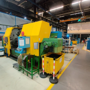 NILES DFS4 CNC Lathe - Year 1999