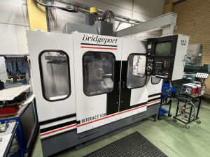 Bridgeport Interact 520 CNC Bed Type Milling Machine – Year 1986