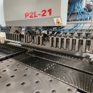 SALVAGNINI P2Lean-2116 Panel Bending Machine - Year 2017