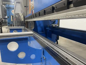 Adira Prima Power PAO-13530PLS Hydraulic Press Brake 110 Ton – Year 2011