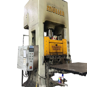 FRITZ MÜLLER ESSLINGEN Metal Forming Rubber Hydraulic Press 400 Ton - Year 1970