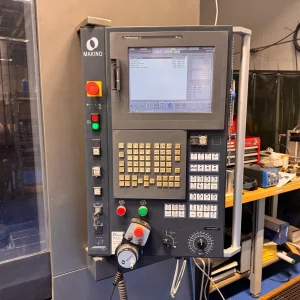 Makino F5 CNC Vertical Machining Center - Year 2012