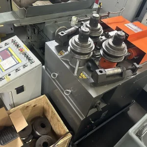 Comac 305 CN 3.1V  CNC Double Pinch Angle 3-Roll - Year 2014