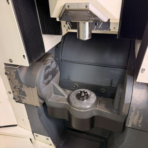 DMG Sauer Ultrasonic 20 HSC linear CNC 5-Axis Vertical Machining Center with External Tool Changer ROBOWORKER LM 100- Year 2008