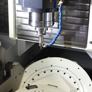 Makino D200Z CNC 5-Axis Simultaneous Vertical Machining Center with EROWA Robot Compact 80 - Year 2017